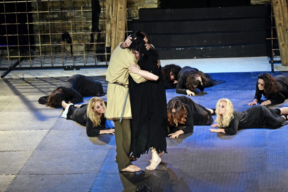 Ηλέκτρα - Θεατρικός Πολιτιστικός Όμιλος Σύρου Απόλλων