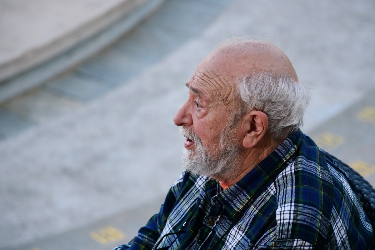 Pantelis Voulgaris_MariaLamp_2023