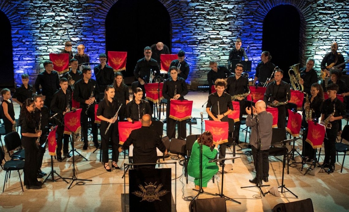 Filarmoniki_MariaLambriadou_FF